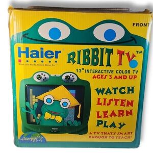 Vintage Frog TV [ HAIER htn13g11f Ribbit Tv 13" ]